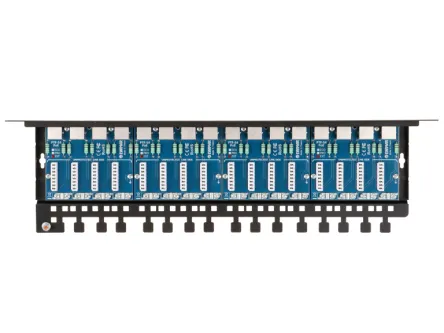 Patch-panel for Ethernet with surge protection

