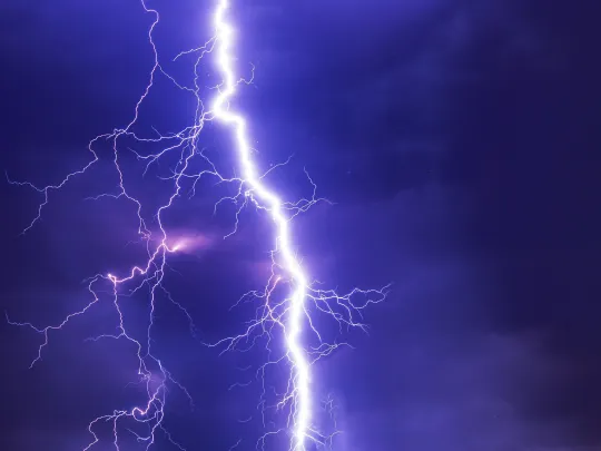 Como proteger a eletrônica durante uma tempestade?